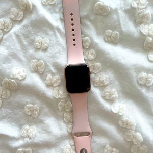 Apple Watch SE